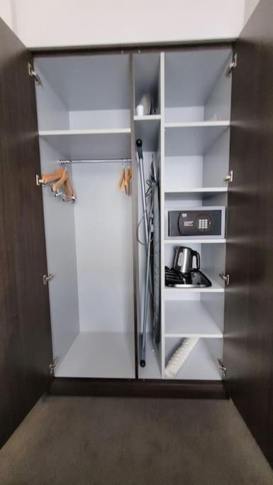 Nice Apartment In Modern Center Of Duesseldorf Εξωτερικό φωτογραφία